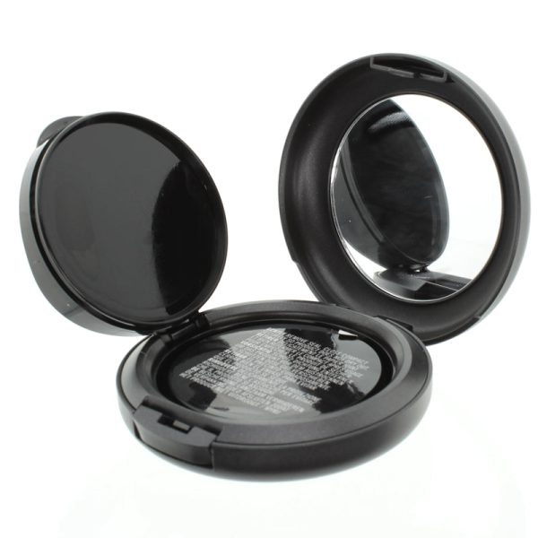 MAC Matchmaster Shade Intelligence Foundation 6.0 Medium  (Blemished Box) on Sale